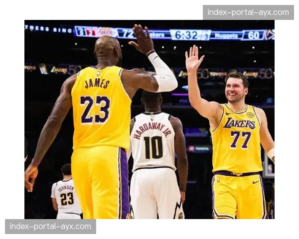 独行侠主场加时险胜太阳，东契奇砍下45分三双，系列赛取得开门红