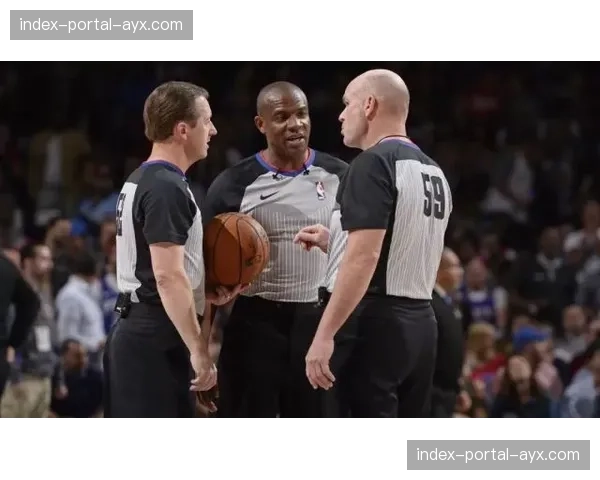 第三节冲突：华盛顿神秘人与明尼苏达山猫球员发生推搡 两人遭驱逐